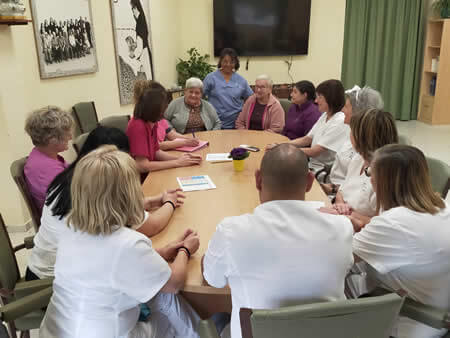 Fundacion Asilo Hospital Callosa den Sarria - Servicios - Atencion Social